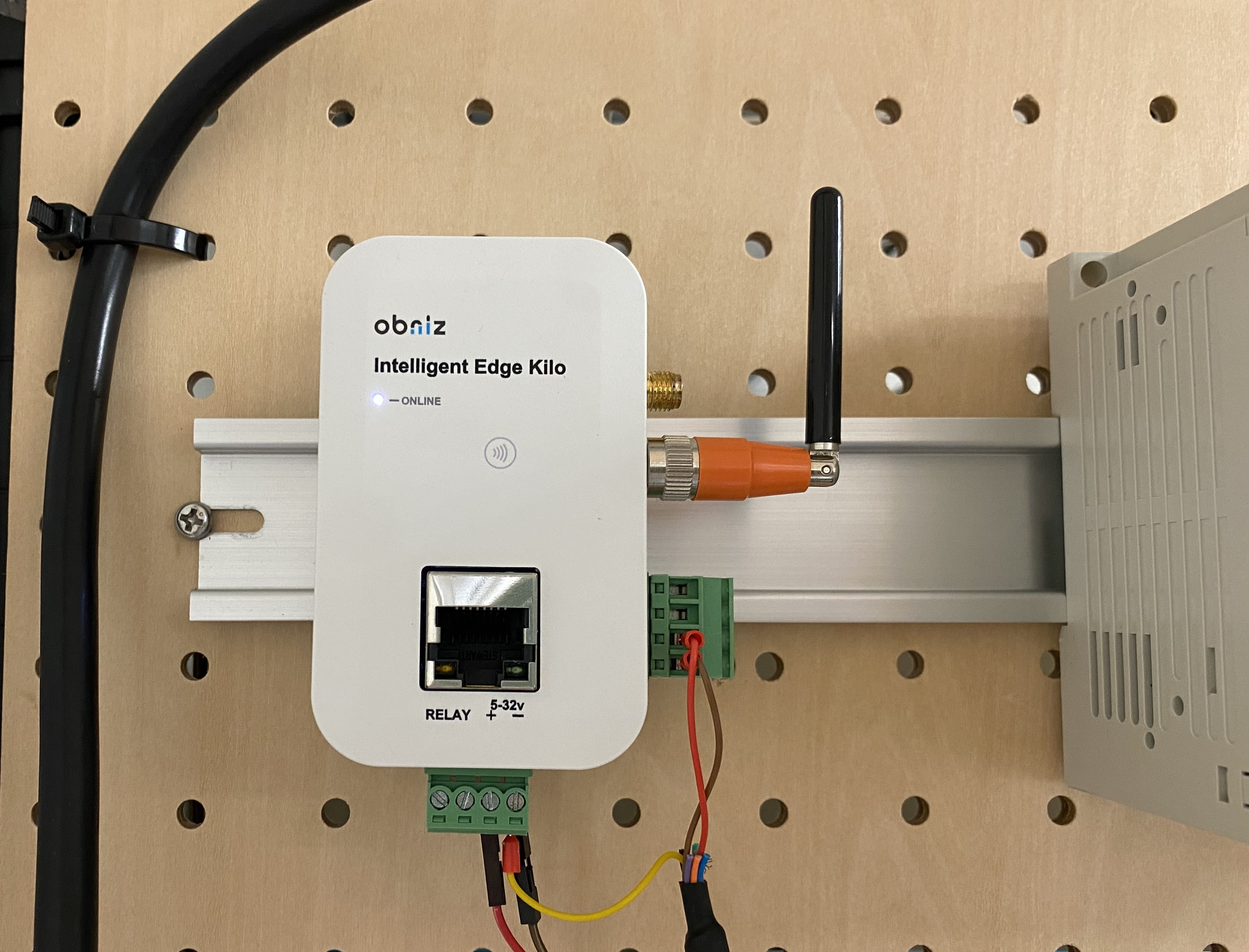 Appearance of DIN rail mounting