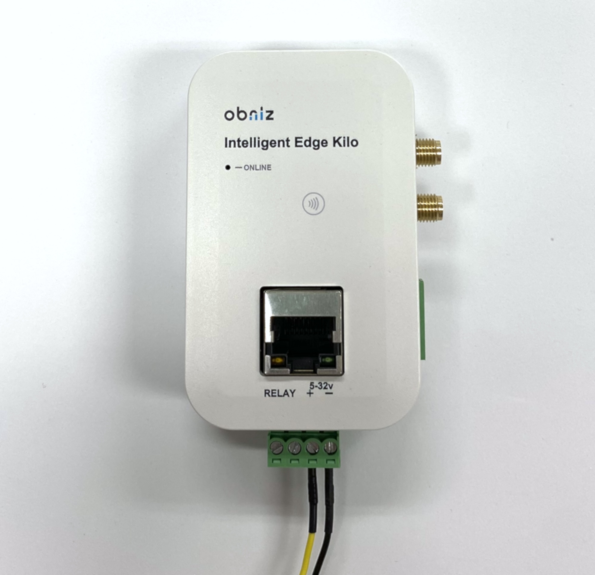 Photo of the power connector section